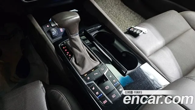 Kia All New K7 Hybrid id 2388397 из Кореи 19