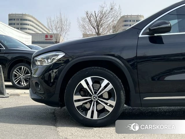 Mercedes-Benz GLA id 4256485 из Китая 25