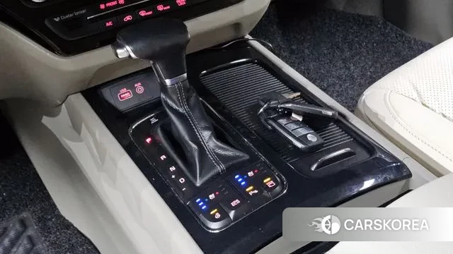 Kia All New Carnival id 3526520 из Кореи 19