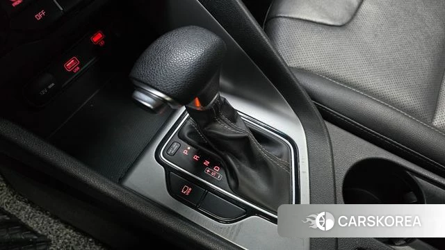 Kia The New Niro id 4937178 из Кореи 29