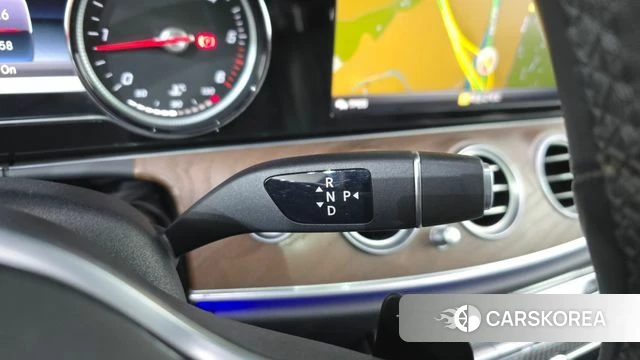 Mercedes-Benz E-Class W213 id 4647457 из Кореи 19