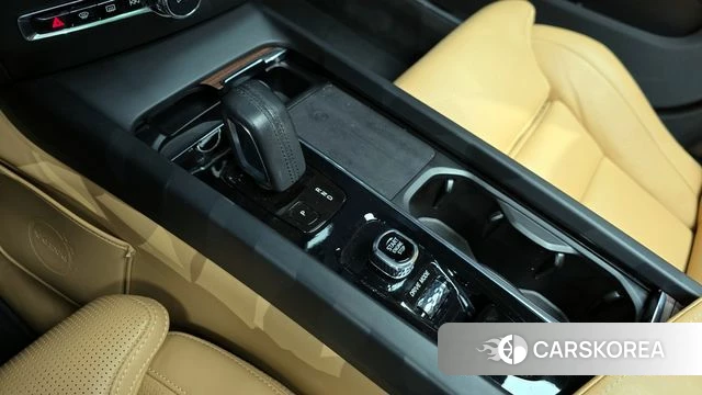 Volvo V60 Cross-Country 2nd Generation id 3885047 из Кореи 19