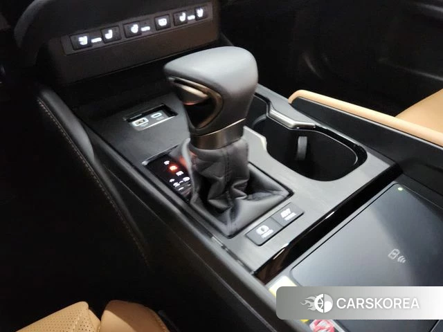 Lexus ES300h 7th generation id 4329304 из Кореи 19