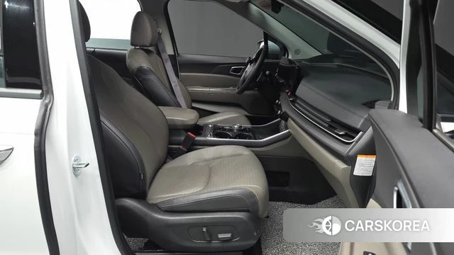 Kia The New Carnival 4th Generation id 4349390 из Кореи 31