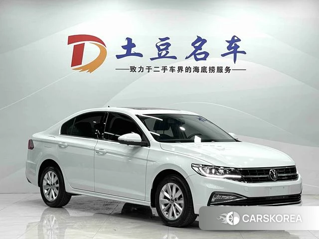Volkswagen Bora id 4359407 из Китая 17