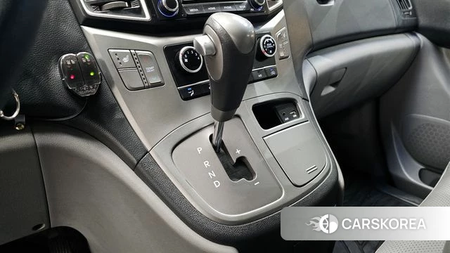 Hyundai The New Grand Starex id 4317617 из Кореи 31