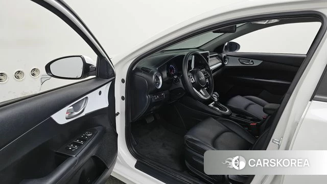 Kia The New K3 2nd generation id 4879827 из Кореи 29