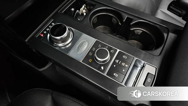 Land Rover Discovery 5 id 4620079 из Кореи 19