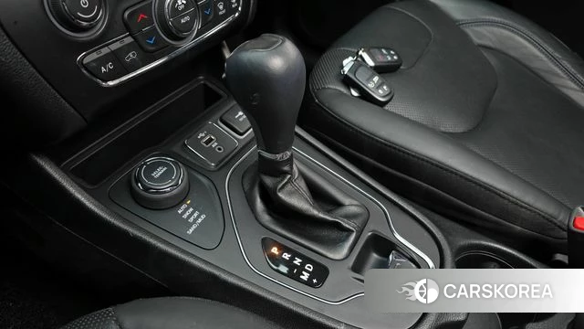 Jeep Cherokee (KL) id 3899392 из Кореи 19