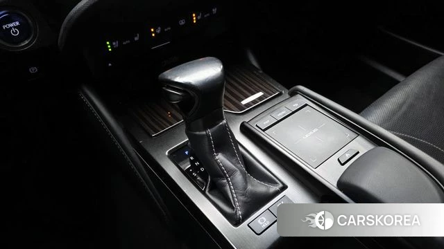 Lexus ES300h 7th generation id 3905173 из Кореи 19