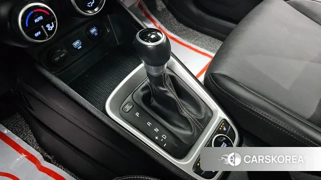 Hyundai Venue id 3541291 из Кореи 19