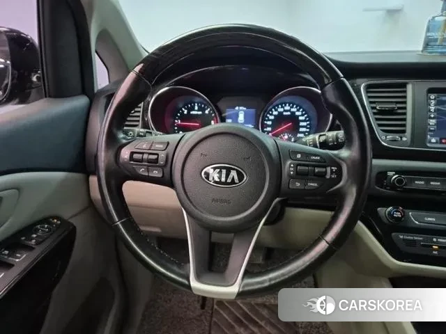 Kia The New Carnival id 3041468 из Кореи 19