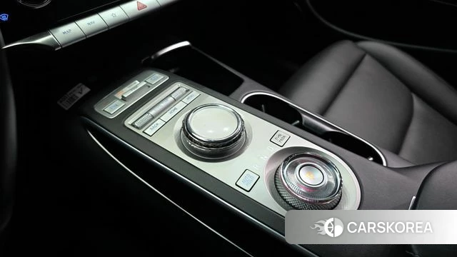 Genesis GV70 id 4701736 из Кореи 32