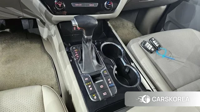 Kia The New Carnival id 3672263 из Кореи 19