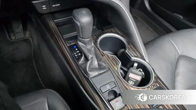 Toyota Camry (XV70) id 3617045 из Кореи 19