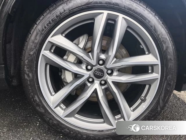 Audi Q7 id 4272768 из Китая 25