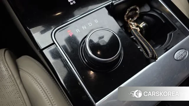 Land Rover Range Rover Velar id 3789786 из Кореи 19