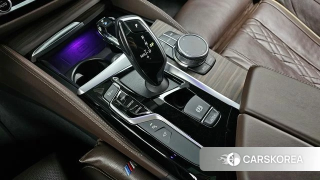 BMW 5 Series (G30) id 3813714 из Кореи 19