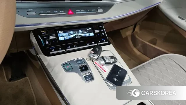 Hyundai The New Grandeur IG Hybrid id 3027932 из Кореи 19