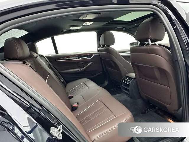 BMW 5 series id 4260329 из Китая 29