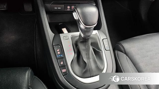 Kia Come New K3 id 4536606 из Кореи 19