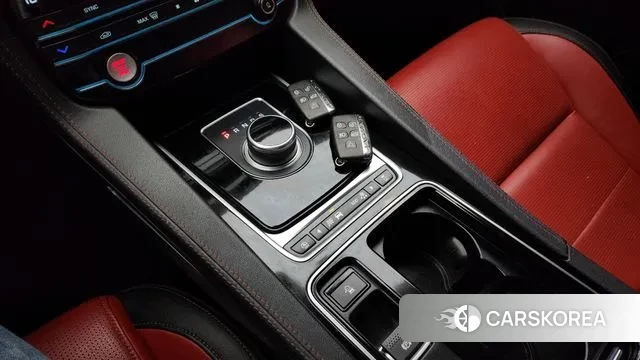 Jaguar F-PACE id 3076546 из Кореи 19