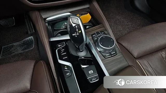 BMW 5 Series (G30) id 3540851 из Кореи 19