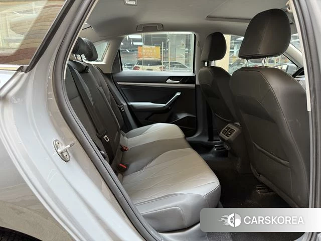 Volkswagen Lavida id 4260128 из Китая 9