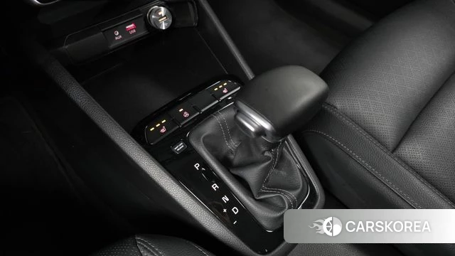 Kia Stonic id 4491165 из Кореи 19
