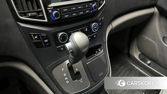 Hyundai The New Grand Starex id 3795604 из Кореи 19