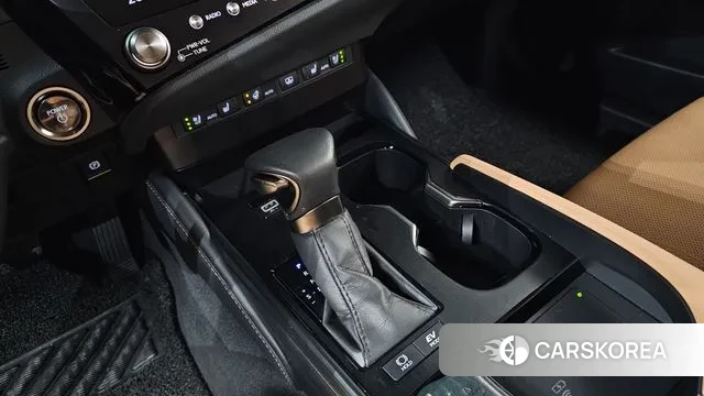 Lexus ES300h 7th generation id 3555006 из Кореи 19