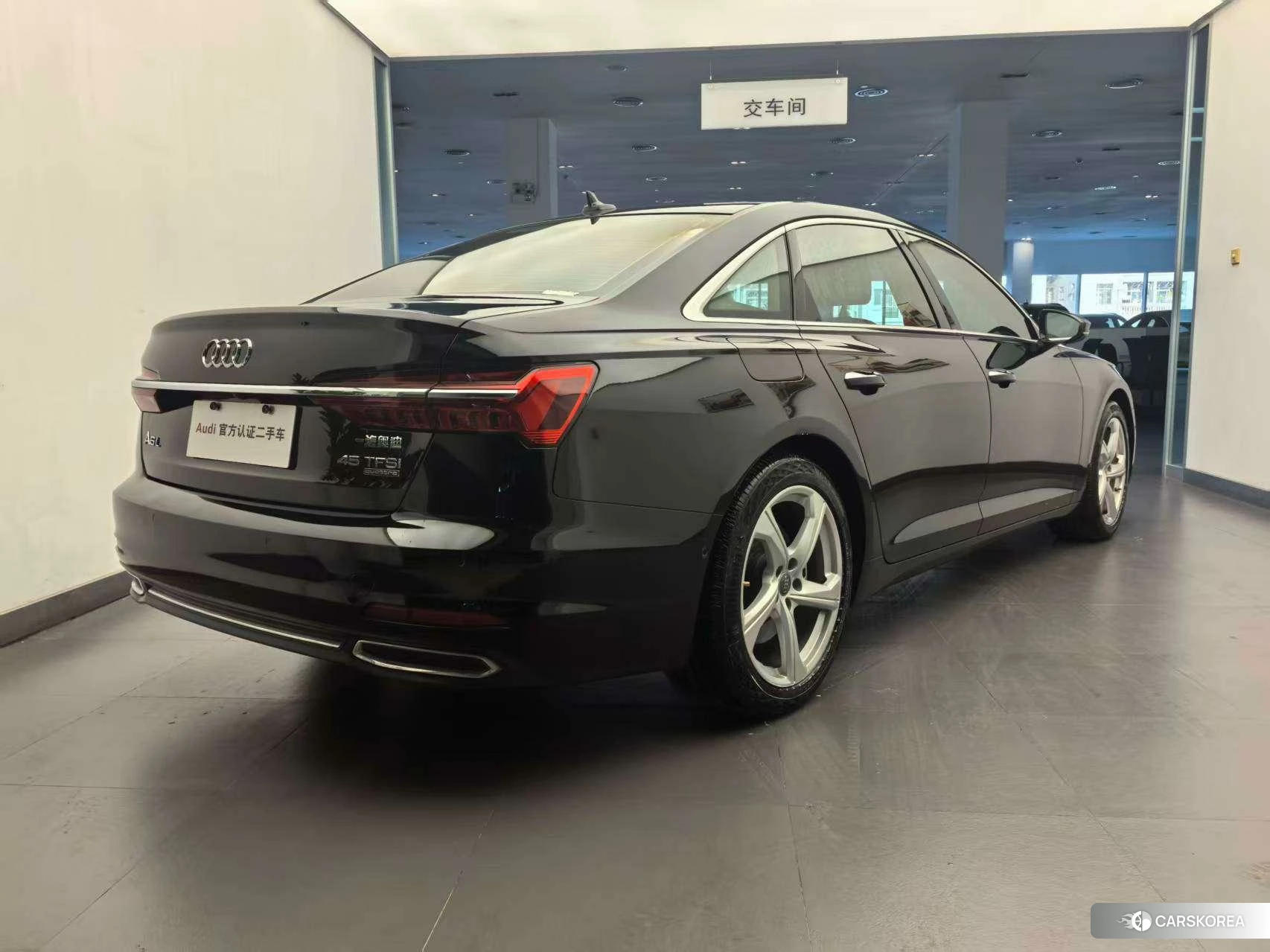Audi A6L id 4407480 из Китая 15