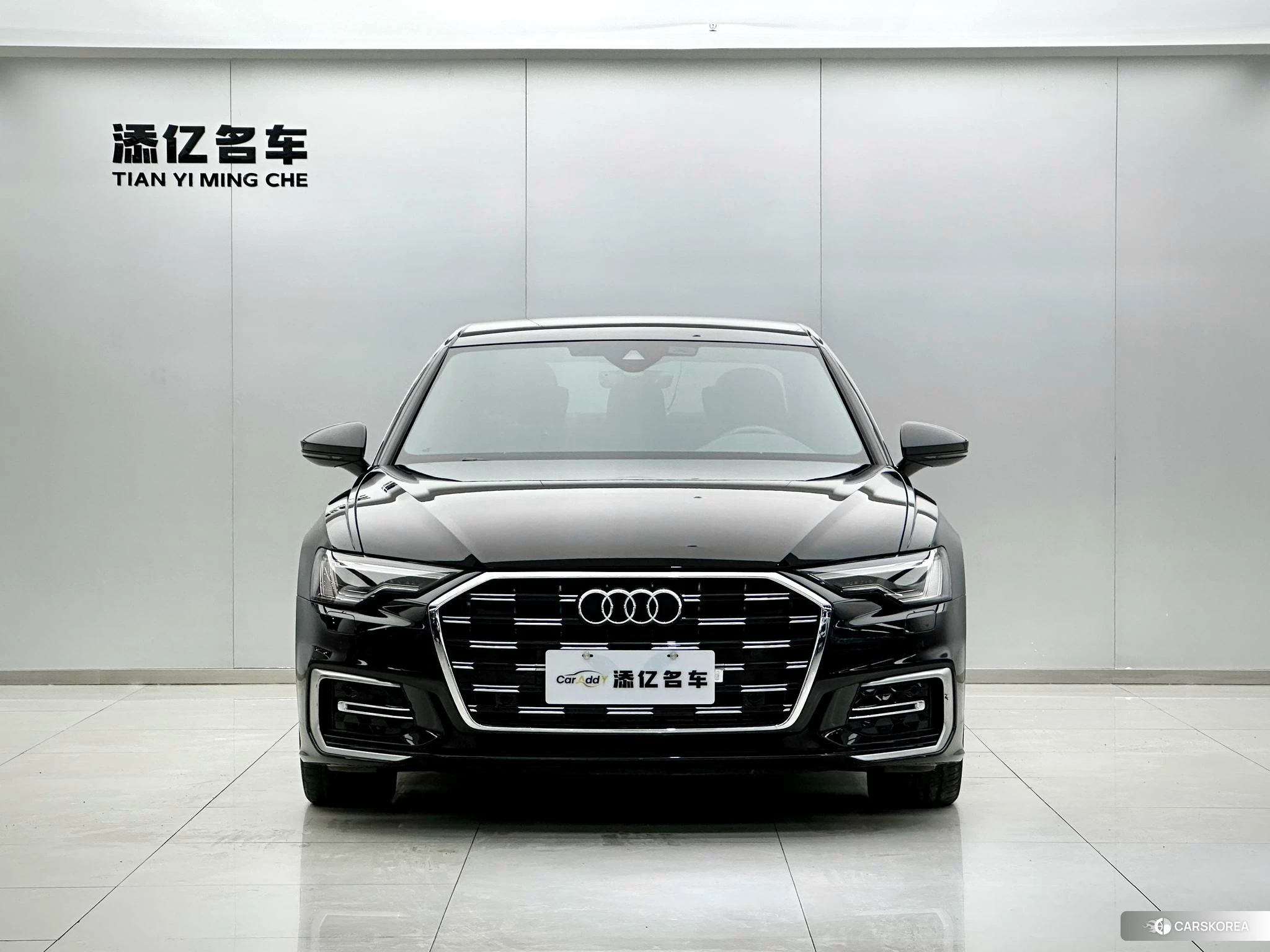 Audi A6L id 4499015 из Китая 21
