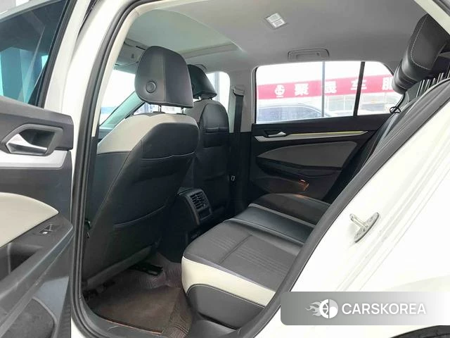 Volkswagen Golf id 4256148 из Китая 14