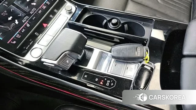 Audi A8 (D5) id 3033212 из Кореи 19