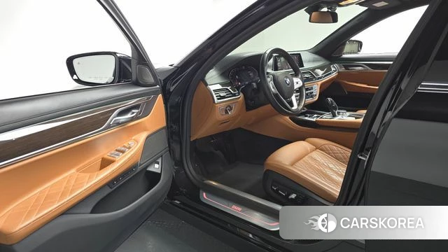 BMW 7 Series (G11) id 4019394 из Кореи 19