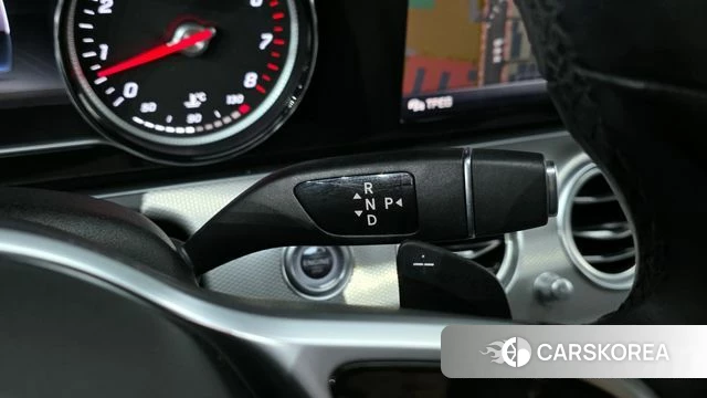 Mercedes-Benz E-Class W213 id 3834406 из Кореи 19