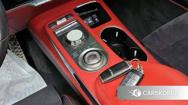 Genesis GV70 id 3686263 из Кореи 19