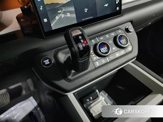 Land Rover Defender (L663) id 4890309 из Кореи 19