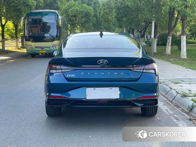 Hyundai Elantra id 4278265 из Китая 18