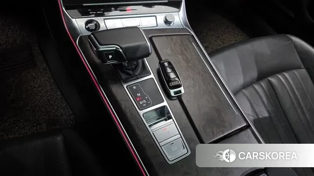 Audi A7 (4K) id 3598037 из Кореи 19