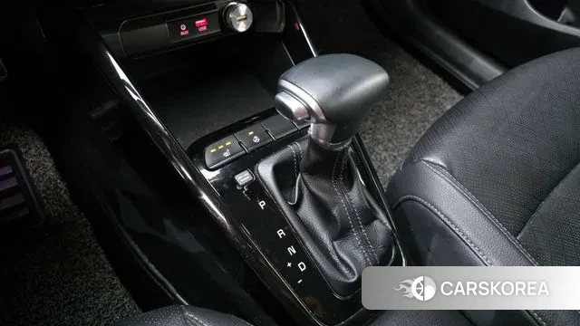 Kia Stonic id 3612763 из Кореи 19