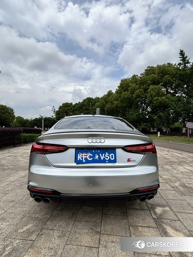 Audi S5 id 4320764 из Китая 14