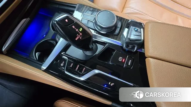 BMW 5 Series (G30) id 3561757 из Кореи 19