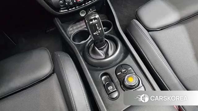 Mini Cooper D Clubman id 3350883 из Кореи 19