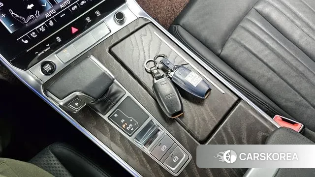 Audi A6 (C8) id 3269250 из Кореи 19