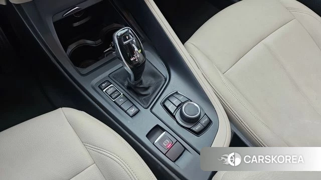 BMW X1 (F48) id 3885539 из Кореи 19