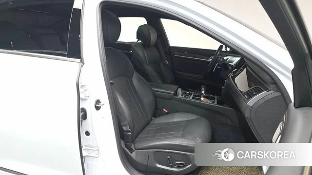 Genesis G80 id 3853576 из Кореи 19