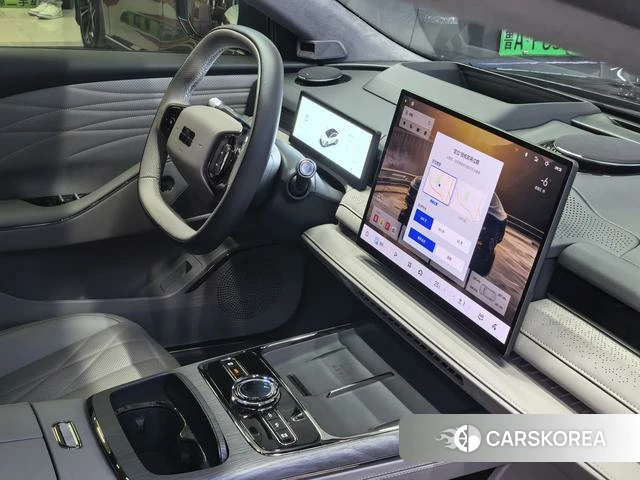 Geely Galaxy Galaxy Sparkle 8 PHEV id 3944979 из Китая 19