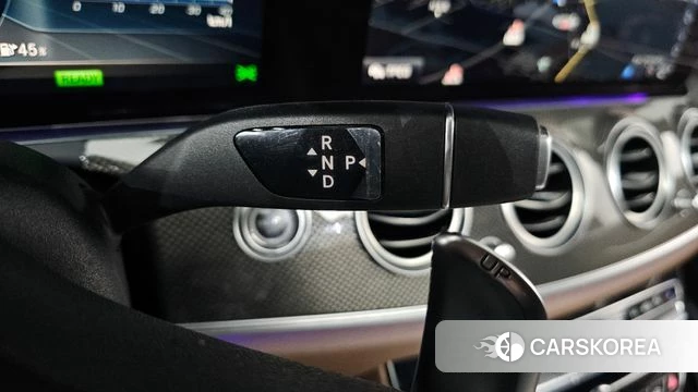 Mercedes-Benz E-Class W213 id 3844613 из Кореи 19